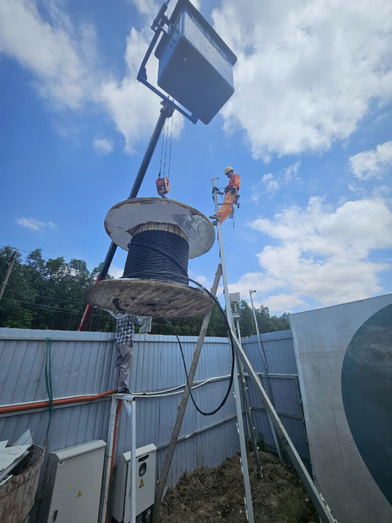 z6037983191068 57fcb47c63d1854c1b5914347fd97f9b